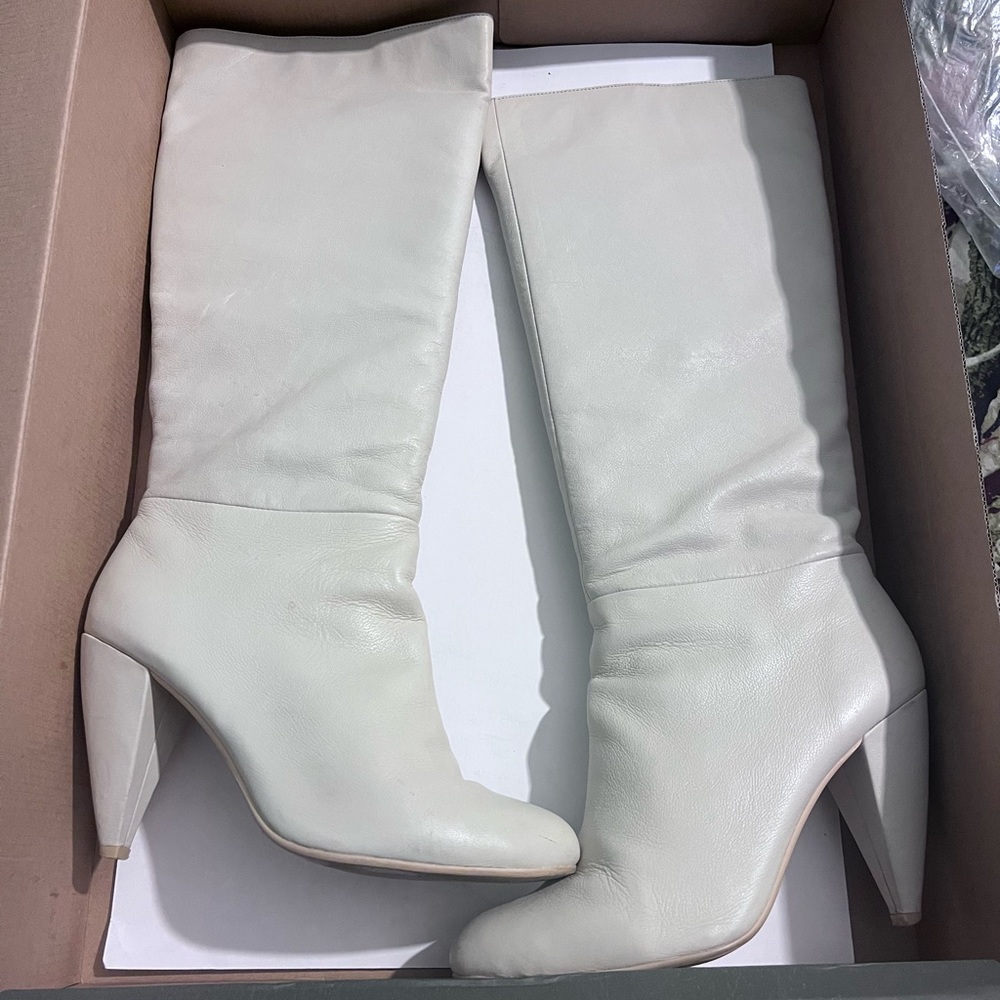 Colin Stuart ivory / off-white genuine leather high heel tall boots size 8.5